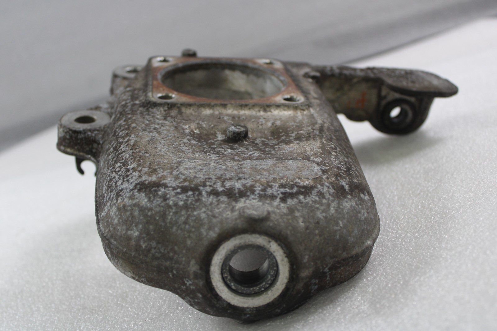 2010 Maserati Quattroporte, RH, Right, Front Spindle Knuckle, Used