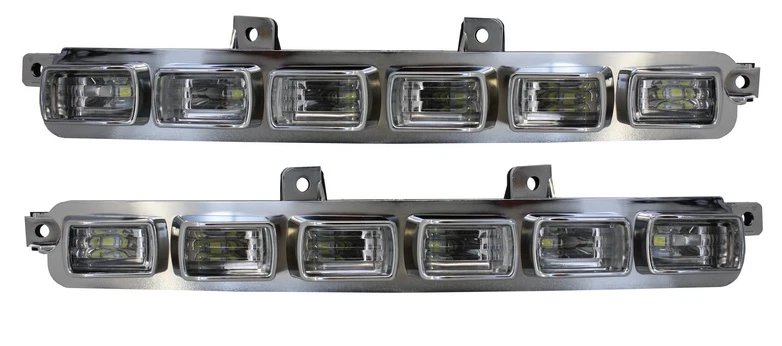 Parachoques delantero estilo B de repuesto labio inferior blanco LED DRL G63 AMG alerón G-Wagon Foto 2 de 4