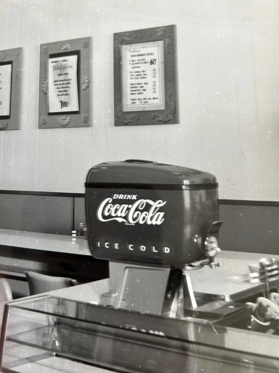 Preços baixos em Coca Cola Dispenser de Fonte Fonte de Indiana