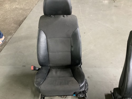 ORIG BMW 5er E60 E61 Fahrersitz Autositz vorne links