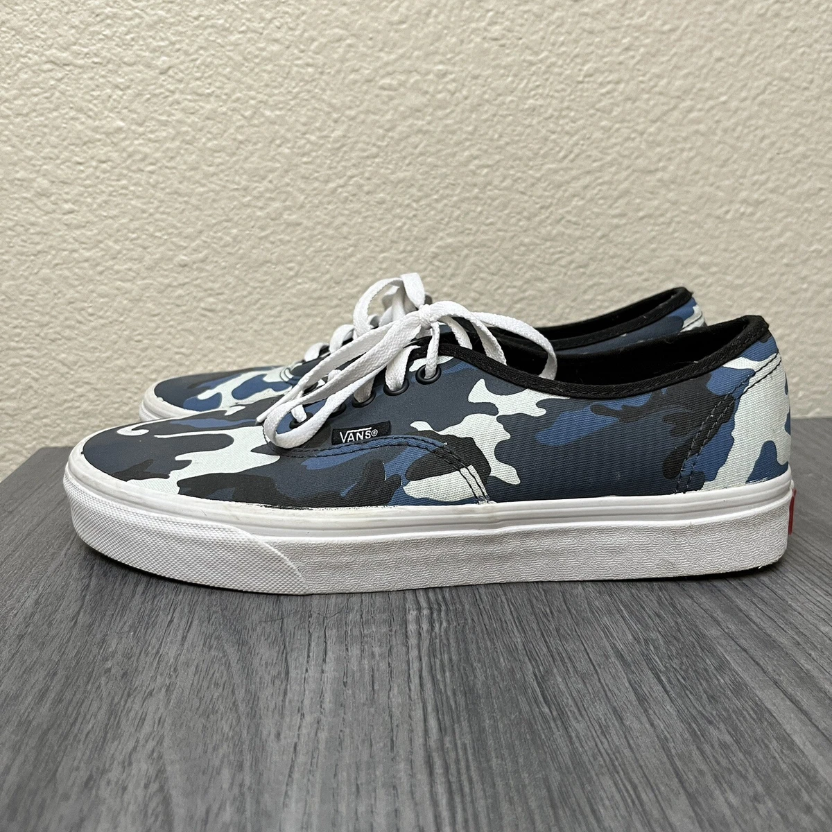 NWOT Vans Blue Camouflage Shoes