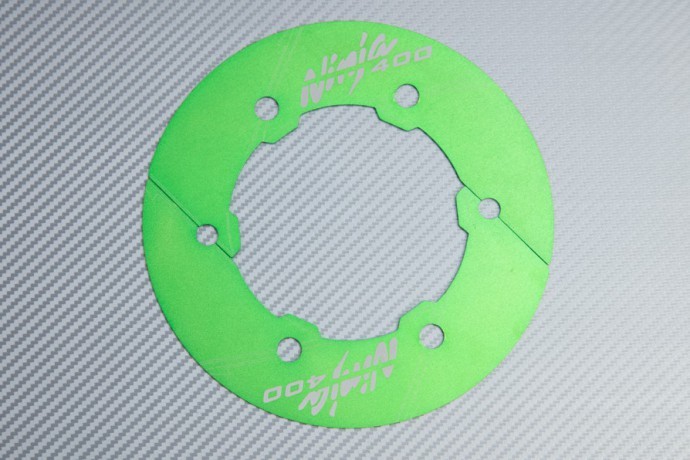 Caches Couronne Vert pour Look Racing Kawasaki Ninja 400 en Balade