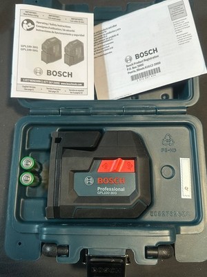 Bosch GPL100-30G 3 Point Laser Level - Black