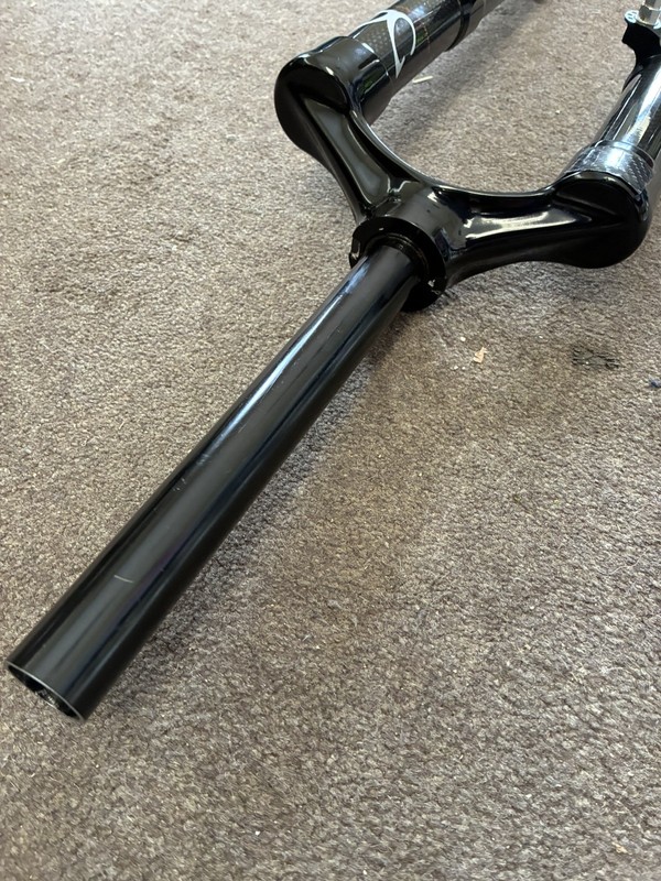 Exotic Carbon Rigid Fork, 26" wheels, 1” 205mm steerer, 430mm axle to crown