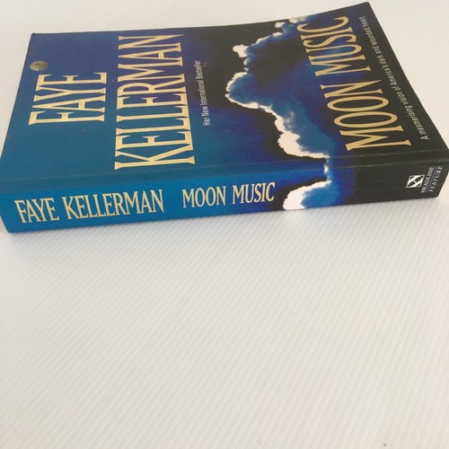Música lunar de Faye Kellerman libro de bolsillo grande - Imagen 3 de 6