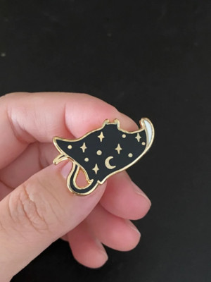 Manta Ray Moon Star Night Sky Galaxy Animal 1.25'' Lapel Enamel Pin @ US SELLER