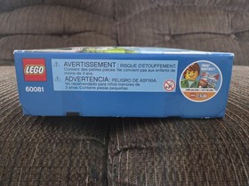 LEGO CITY: Pickup Tow Truck (60081) --Brand New--Sealed Box--Retired--