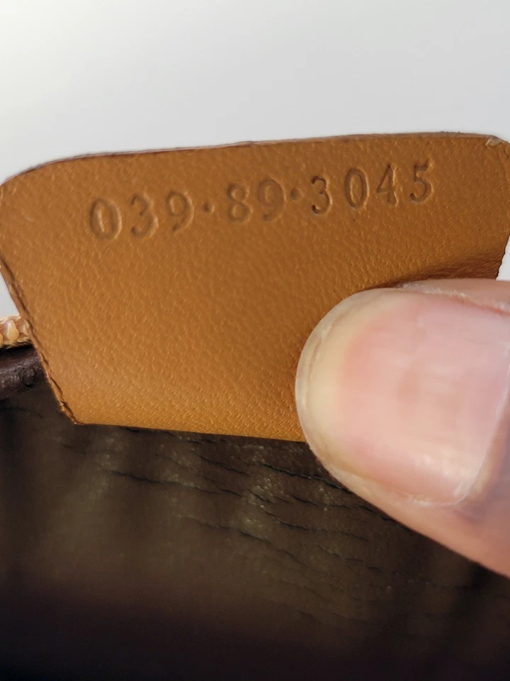 Raro De Colección Gucci Accesorios Colección 3 Piezas Monedero Conjunto Monograma 001.084.0445 Foto 4 de 4