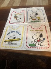 New Vintage 1958 1965 SNOOPY Peanuts Gang BABY BIBS Set Days of the Week Pattern
