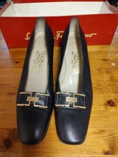 Vtg Salvatore Ferragamo Women's 7 AAA 1.5" Heel Pumps, Designer Shoes