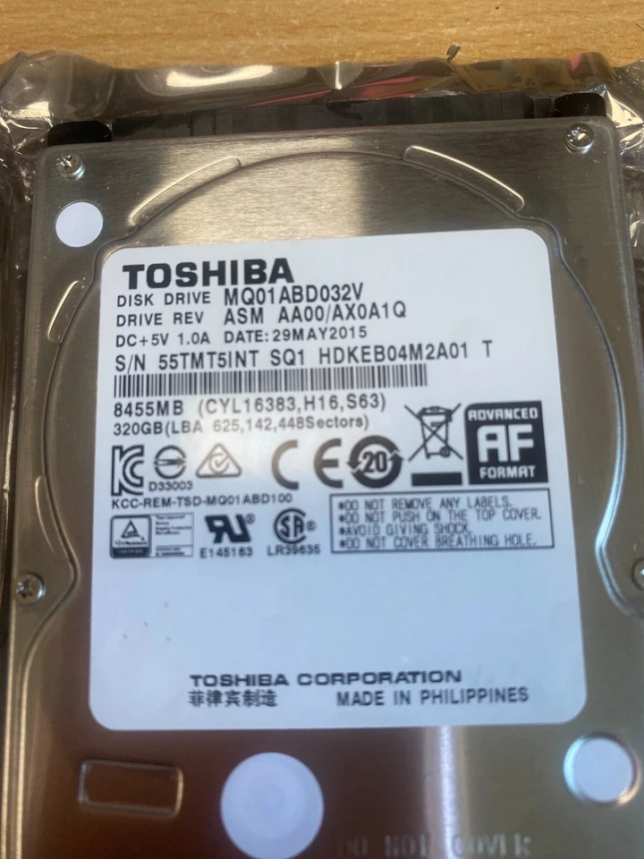 Toshiba 320GB 5400RPM 8MB Cache SATA 3.0Gb/s 2.5inch - MQ01ABD032V - Image 2 of 4