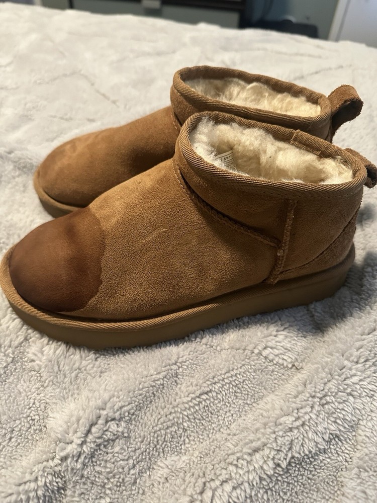 UGG Women's Classic Ultra Mini Ankle Boot - Size 5, Chestnut