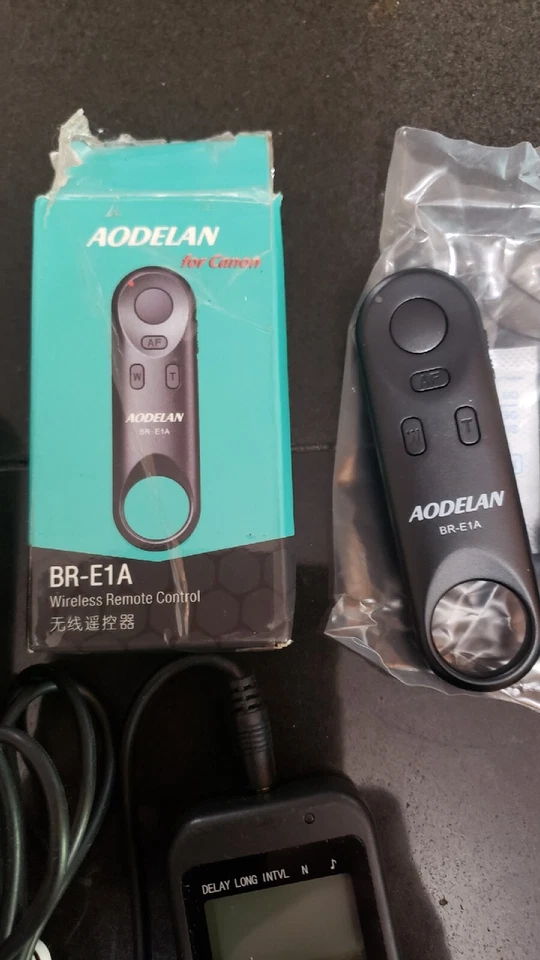 Neewer NW-670 TTL Flash Speedlite Display LCD BR-E1A controle remoto Photoolex T710 LOTE - Imagem 3 de 4