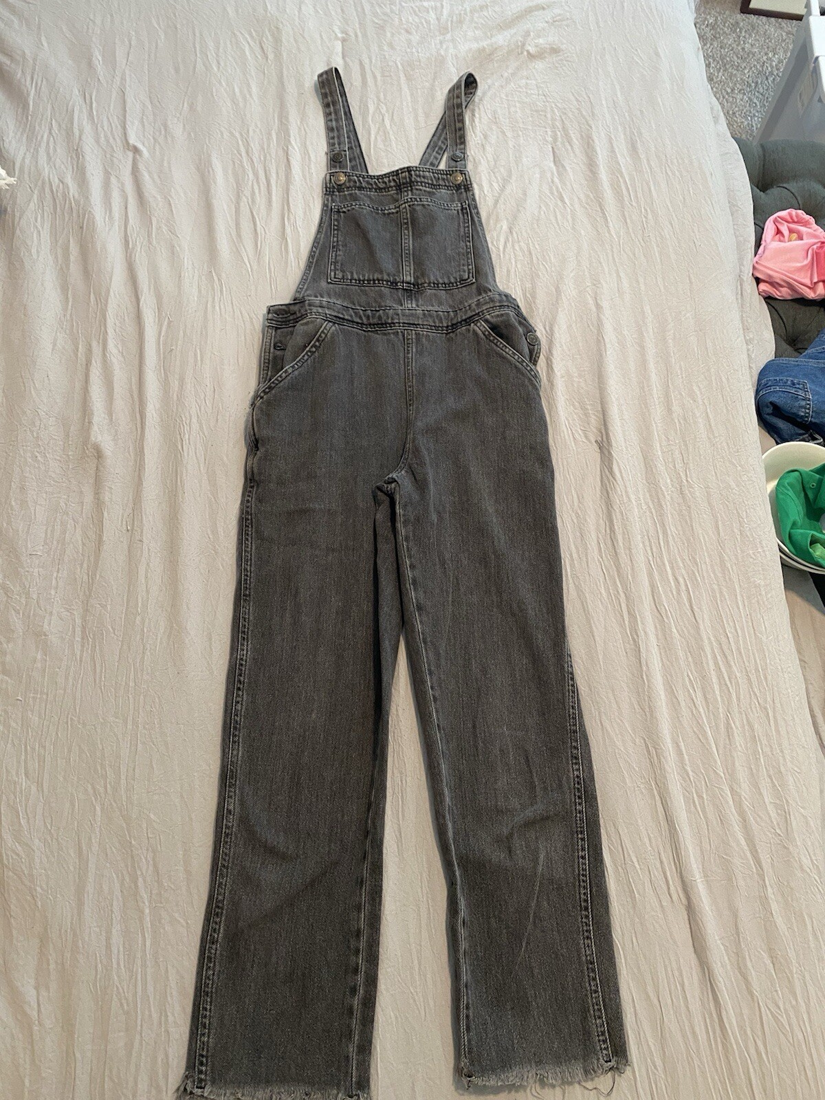 Picture 1 of 6