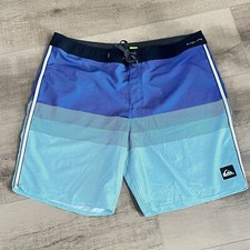 Quiksilver Men s 38 Board Shorts Surf Swim Trunks Green Blue Striped 38x8.5
