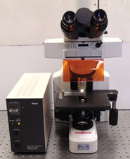 NIKON ECLIPSE E400 TRINOCULAR MICROSCOPE WITH 100W HG VAPOR LIGHTSOURCE 10X/.45