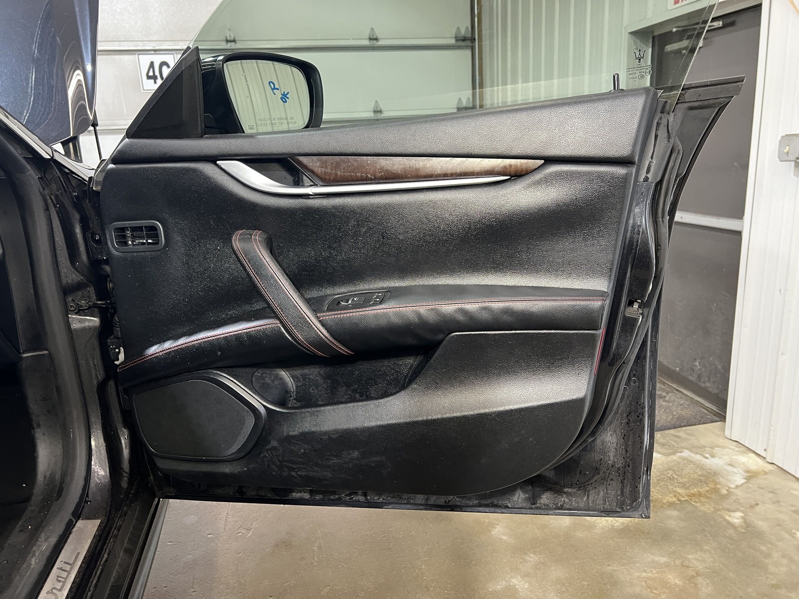 Maserati Ghibli 2014-2022 FRONT+RIGHT Door glass