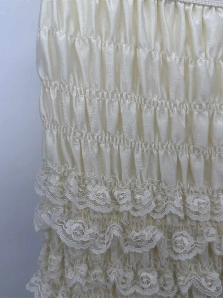 Vintage Fantasia Crema Volantes Pettipants Doble Nylon Talla M Foto 3 de 4