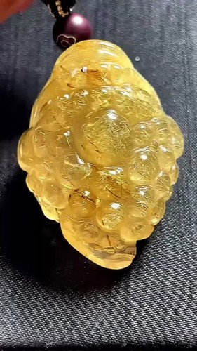 Colgante de cuarzo cristal cabello rutilado oro natural 36 g superior reiki regalo curativo - Vídeo 1 de 1