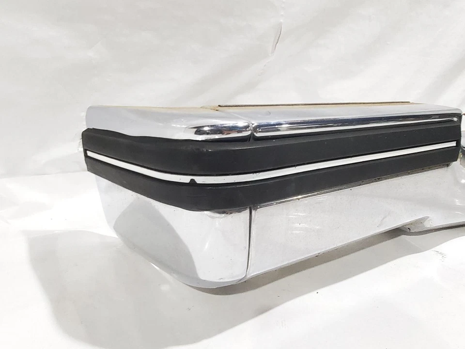 Parachoques delantero Cadillac Fleetwood Brougham 1982 1983 1984 OEM Foto 4 de 4