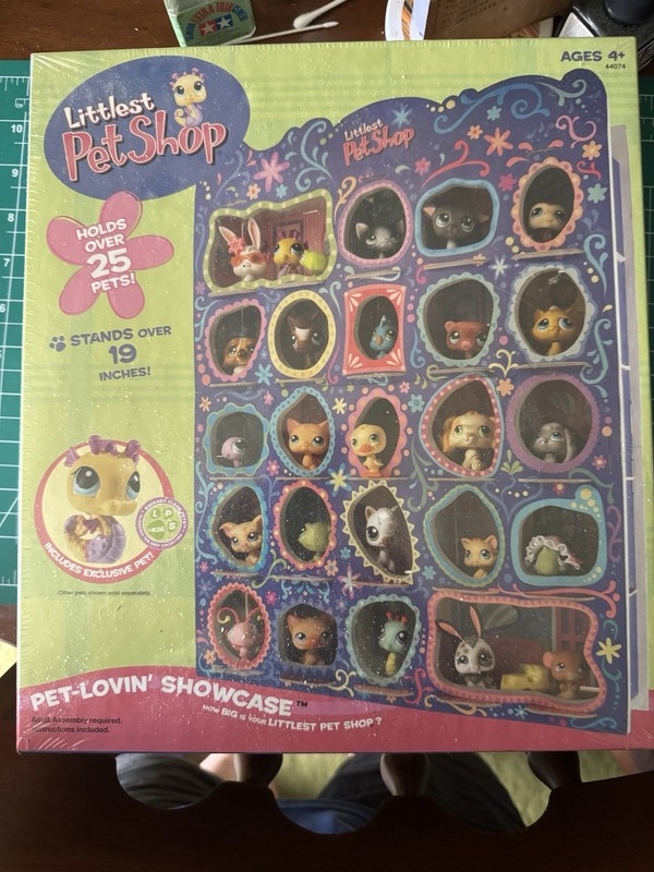 My Littlest Pet Shop - Pet Lovin’ Showcase (2007) Sealed NIB