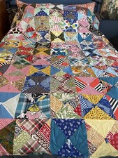 Vintage Handmade Patchwork Quilt Bow-tie Triangles