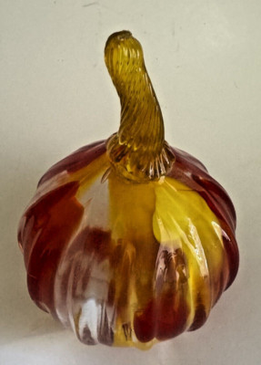 BLOWN GLASS PUMPKIN (ONION) 6 1/2  RED, YELLOW & ORNGE WITH STEM HOLIDAY  (16)
