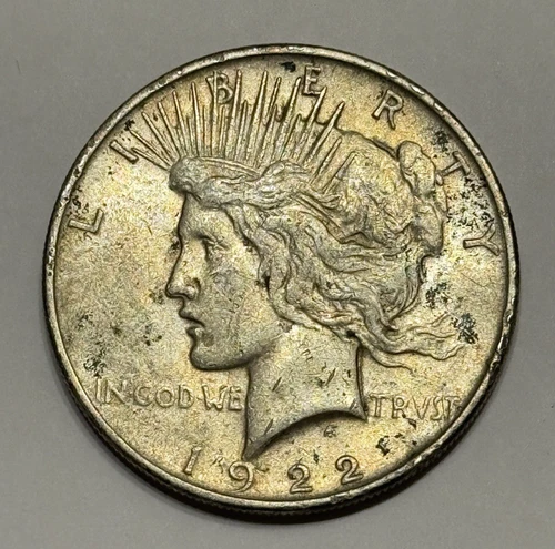 1922 Peace Silver Dollar (90% Silver) ~ UNC
