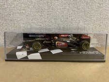 Minichamps Lotus F1 E21 Team Renault N 7 Race Version 2013 Kimi Raikkonen 1:43 410130007