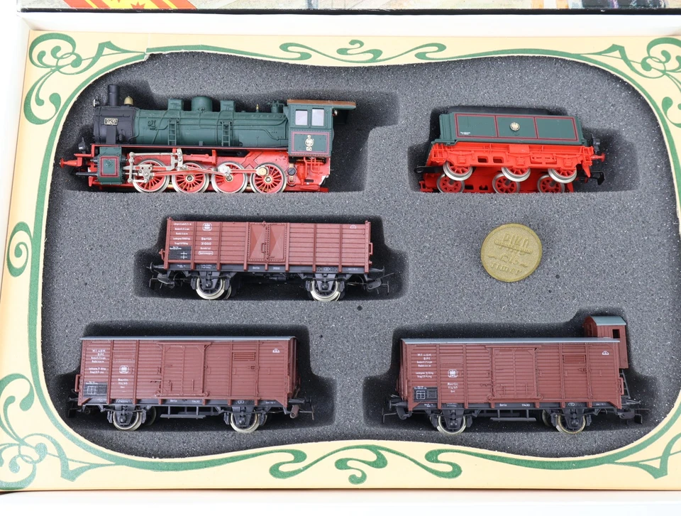 PIKO H0 5/0713 Train set 4 pièces "Länderbahnzug 1913" avec locomotive à vape... - Photo 2/4