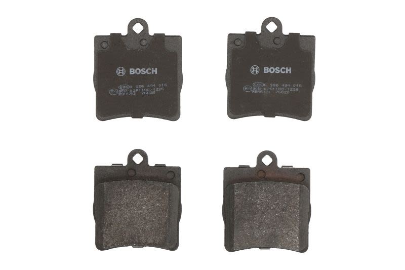 Plaquettes de frein BOSCH pour coupé Mercedes CLK C209 1.8 de 2003 à 2009