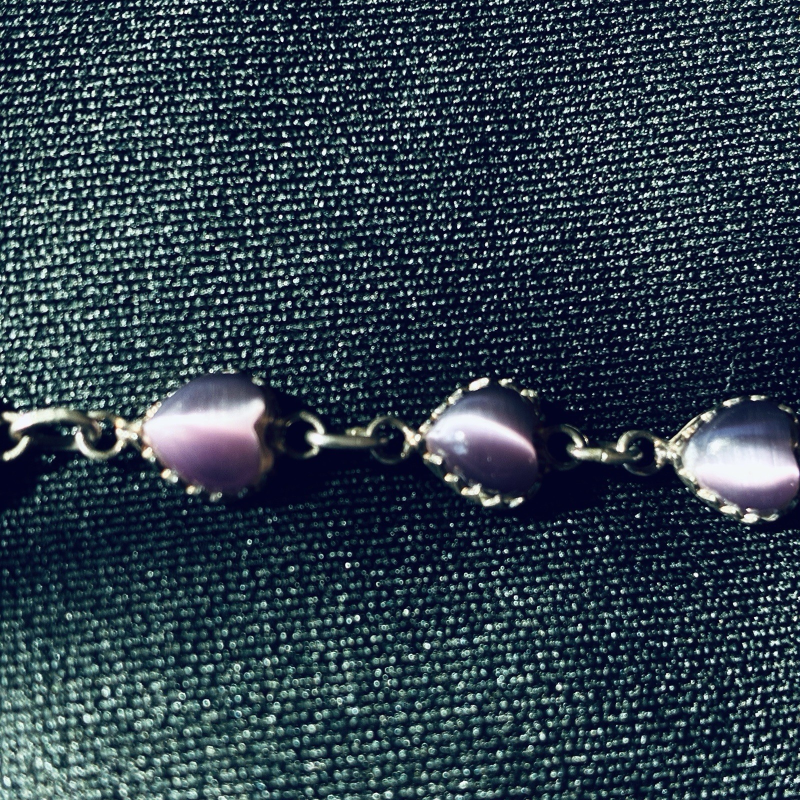 This charming bracelet features heart-shaped bead… - image 9