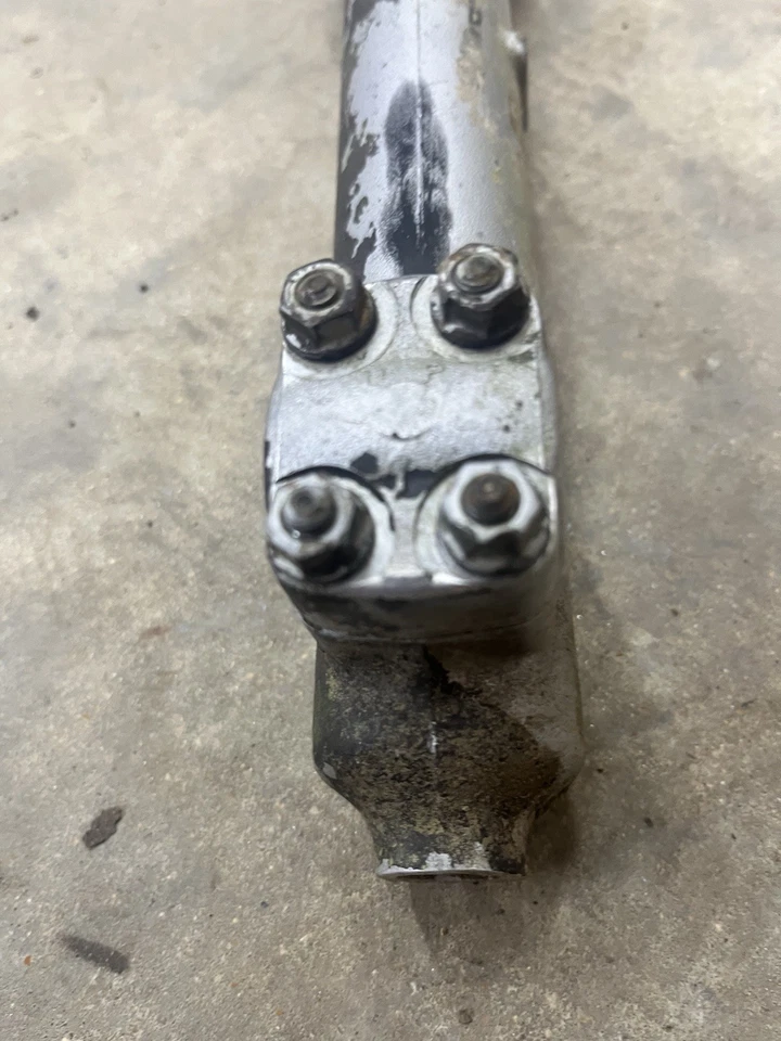 Honda ATC 250ES 1985 horquilla delantera grande roja triple árbol y amortiguadores Foto 3 de 4