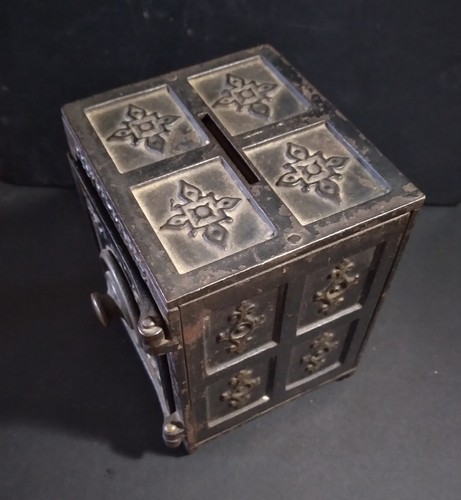 Antiguo banco combinado vintage de juguete miniatura de hierro fundido "depósito seguro de seguridad" - Imagen 4 de 13