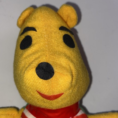 Vintage Nanco 12” Toy and Novelty Inc Bootleg Knockoff Winnie the Pooh Plush Toy - Picture 2 of 6