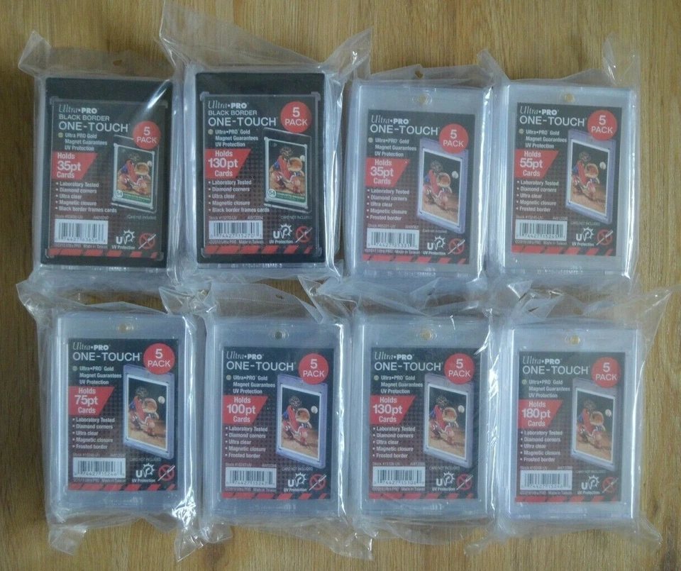 Ultra Pro One Touch Magnetic Card Holder Confezione da 5 porta carte 35pt - 180pt