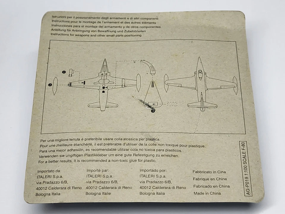 ITALERI AG-P019 1:100 Scale Lockheed F-80 Shooting Star USAF Fighter Aircraft - Image 3 of 4