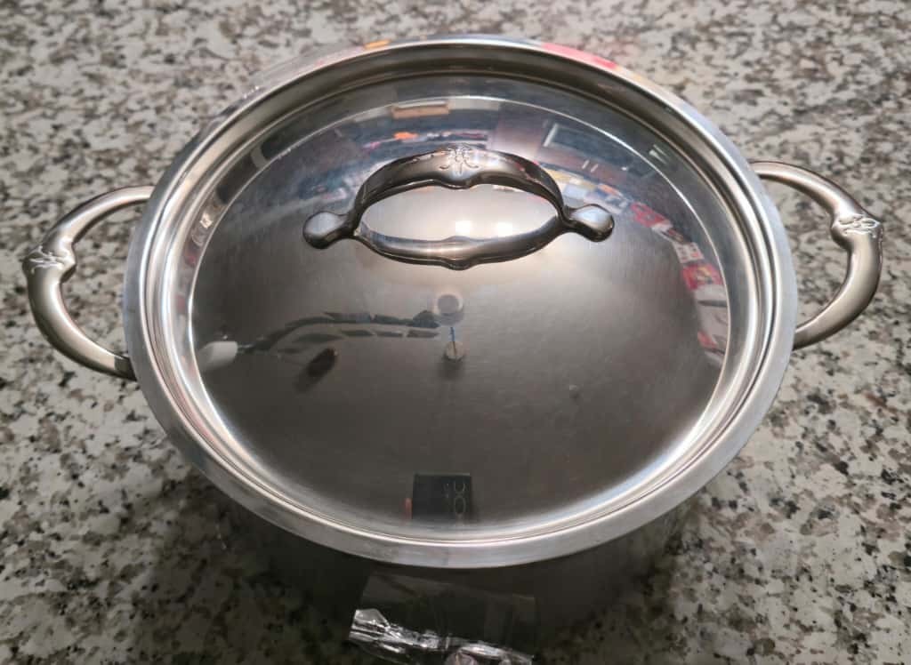 Hestan ProBond® Clad Stainless Steel 8 Qt covered stockpot