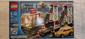 LEGO City: Train Station #7937 New in Sealed Box (2010)