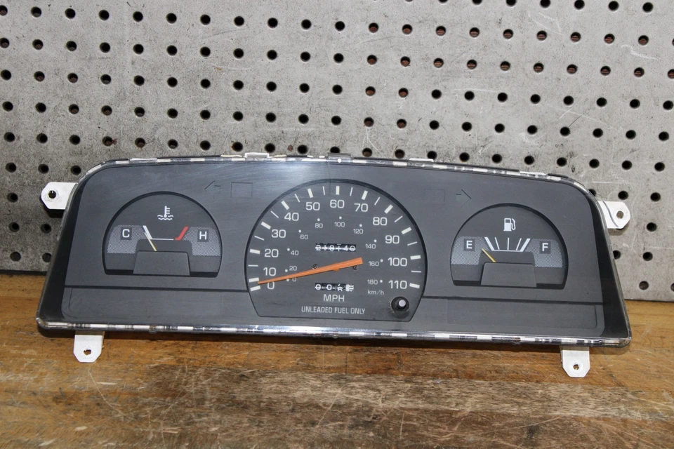 🚘 Cuadro de instrumentos manual Toyota T100 1993-1994 3,0 L 3 VZ 2x2 Foto 4 de 4