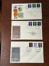 GB - QEII - Pre-decimal machin - 3x - First Day Covers.