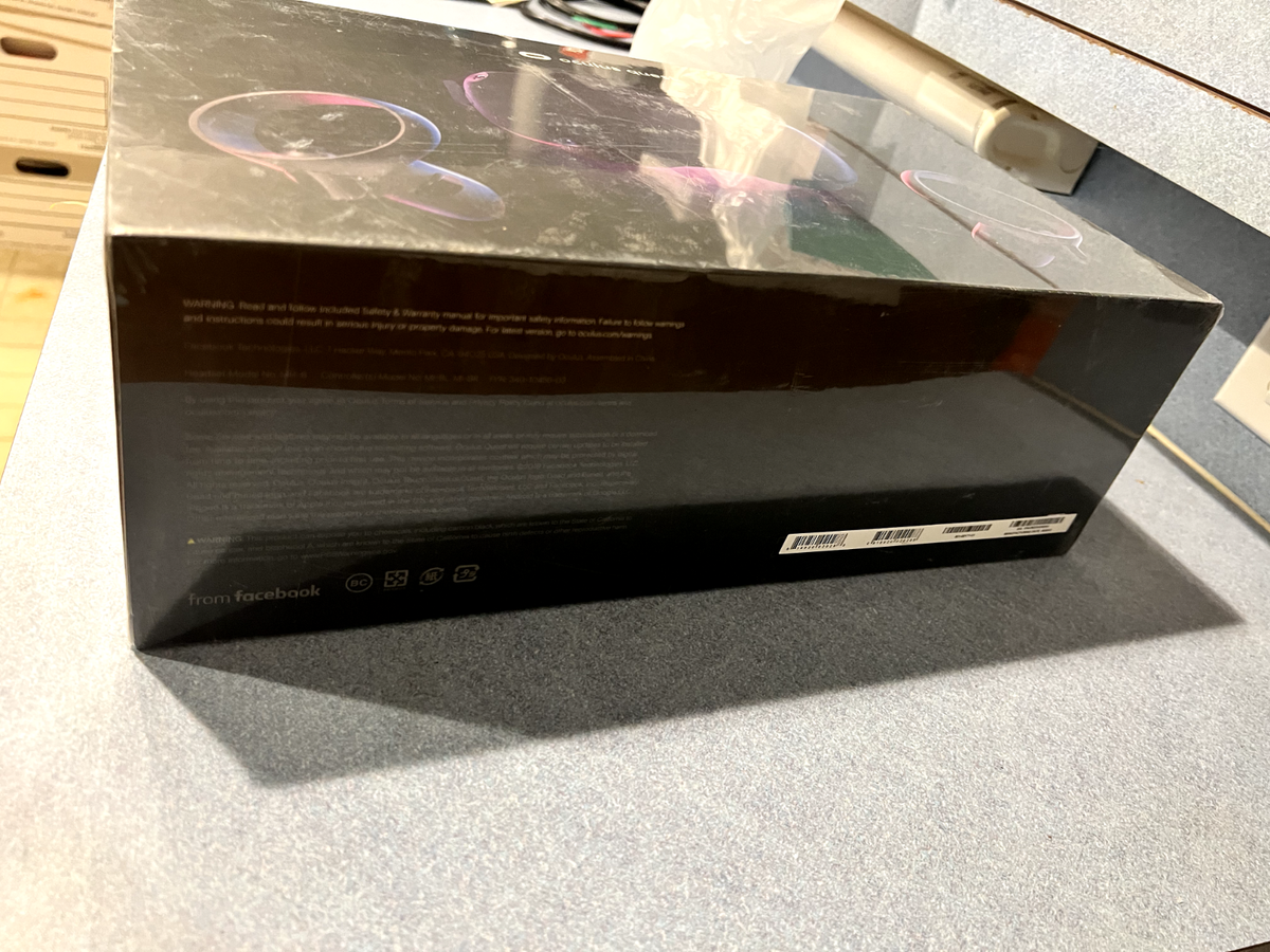 Meta Oculus Quest 1 - VR Gaming Headset - New In Box - Black - 128