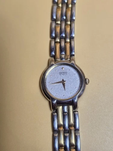 VTG Seiko Watch Women Silver Dial Silver/Gold Tone Round 1N00-0G69 New Battery