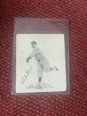 1932 Cubs Team Issue Set-Break #  9 Charlie Grimm LOW GRADE (crease) Chicago