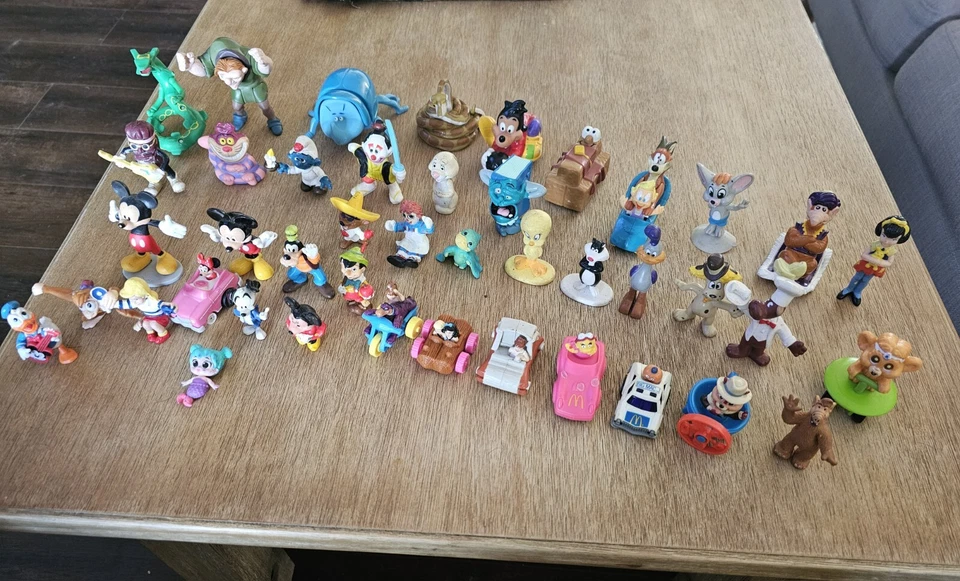 Vintage 70s 80s 90s mixed 43 TOY FIGURE LOT Disney Warner Bros Mickey Flinstones - Image 2 of 4