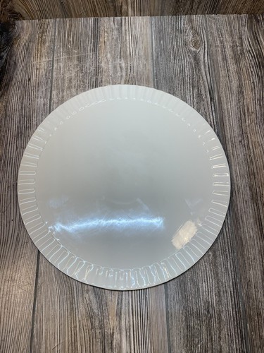 Vintage Christmas Cake Plate Holder +Dome White with Holly Leaves & Red Berries - Picture 10 of 14