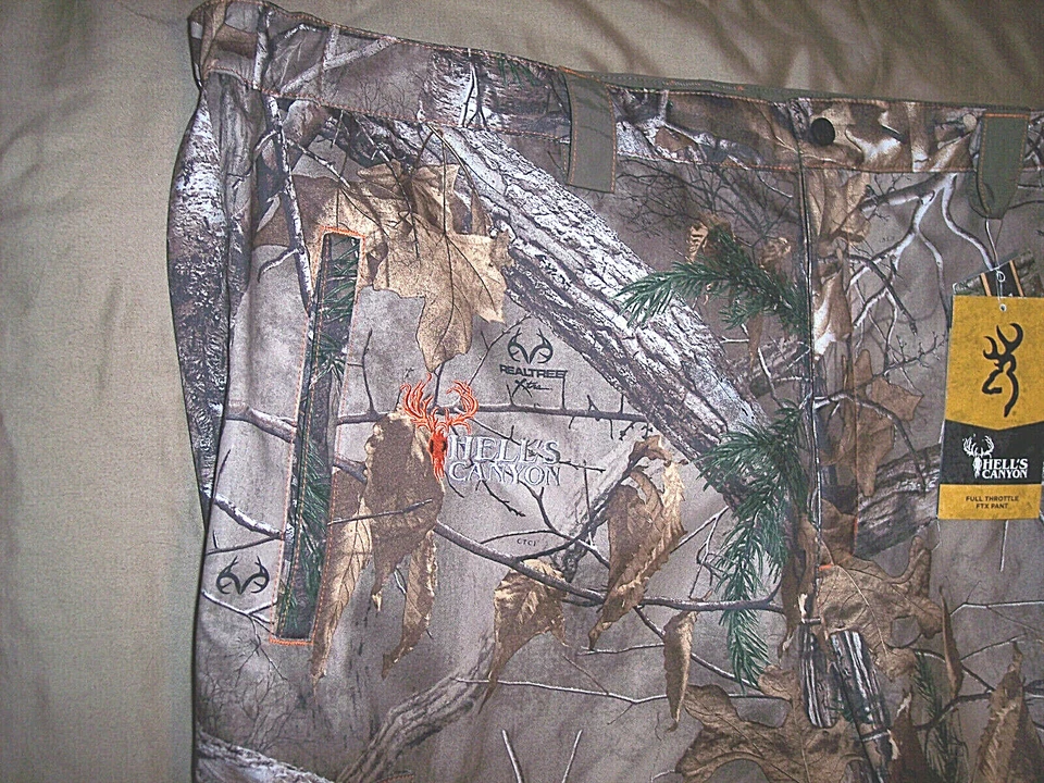 Men 2X Camo Pants Realtree Camo Hunting Pants Advanced Scent Control Pants Lined - Image 3 of 4