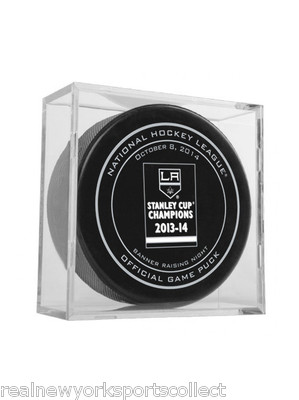 2014 LOS ANGELES KINGS BANNER RAISING NIGHT GAME PUCK 10/8 STANLEY CUP CHAMPS B