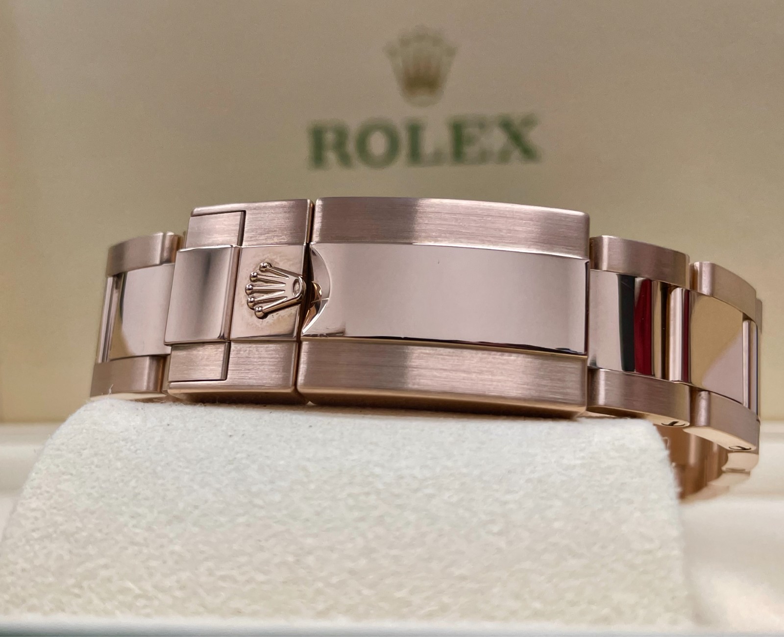 ROLEX GMT MASTER II ROOTBEER 126715CHNR FULL ROSE GOLD 18K FULL SET 2020 image 5