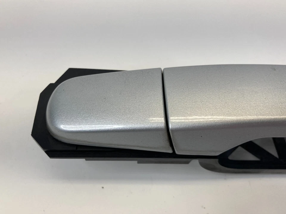 07-16 GMC Acadia 10-17 Equinox Rear Right Side Exterior Door Handle 15786204 Foto 3 de 4